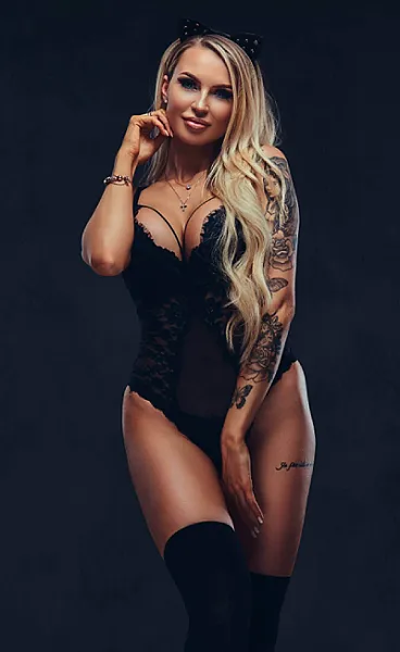 Scandinavian Goddess in Glasgow